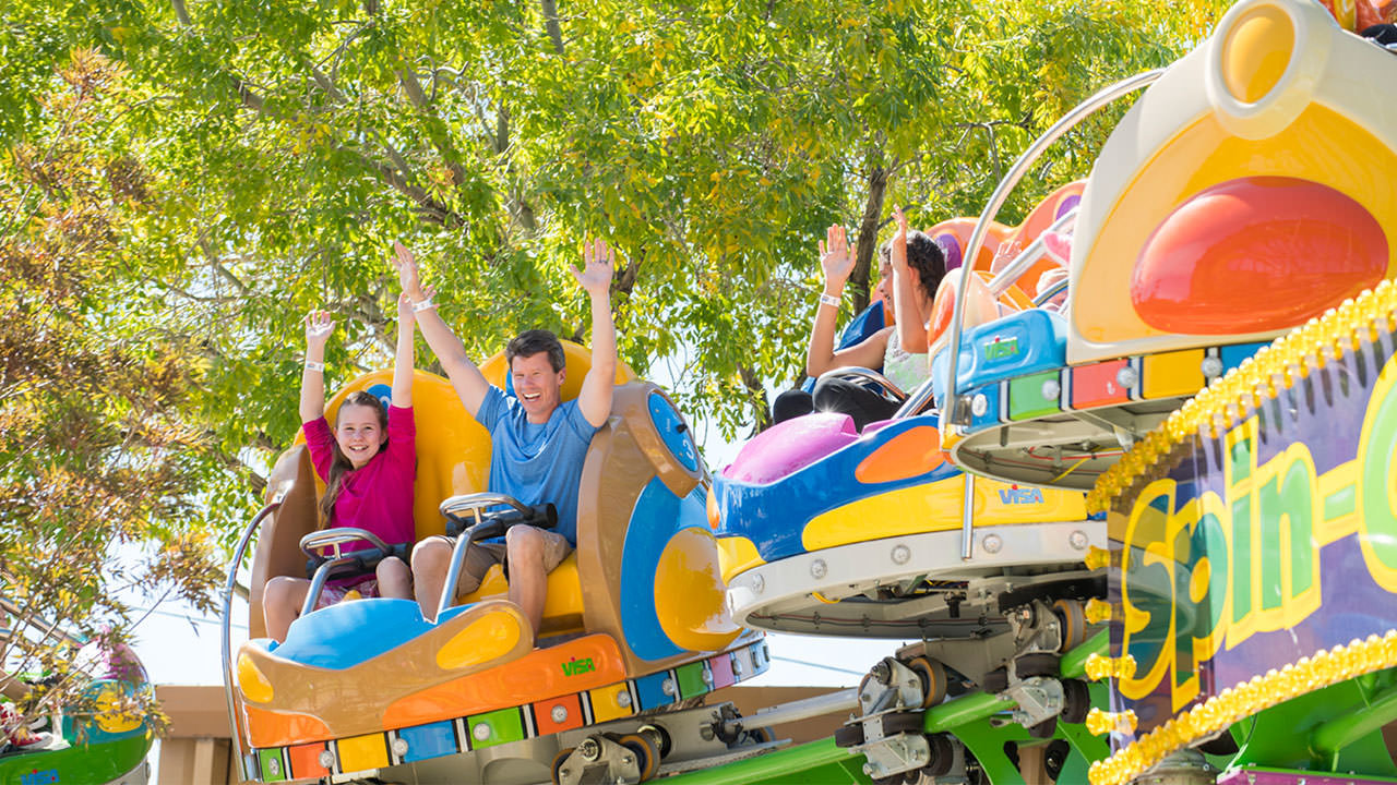 Spin-O-Rama ride at Cliffs Amusement Park