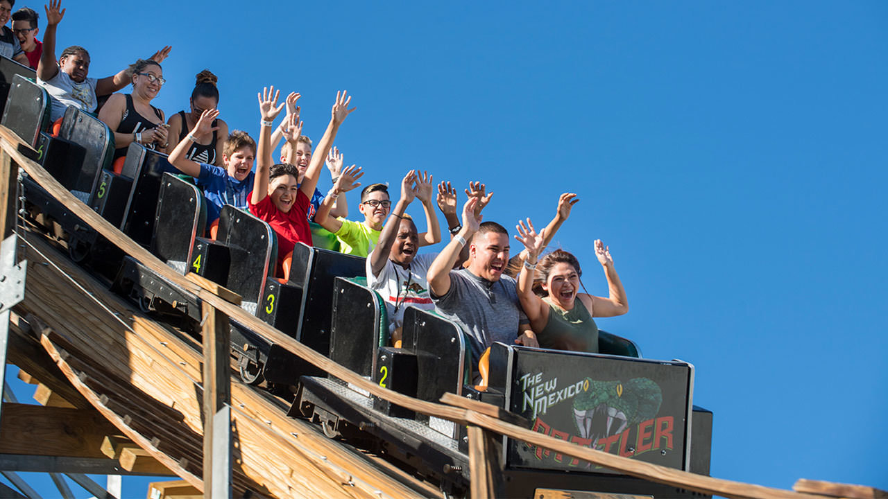 New Mexico Rattler ride at Cliffs Amusement Park