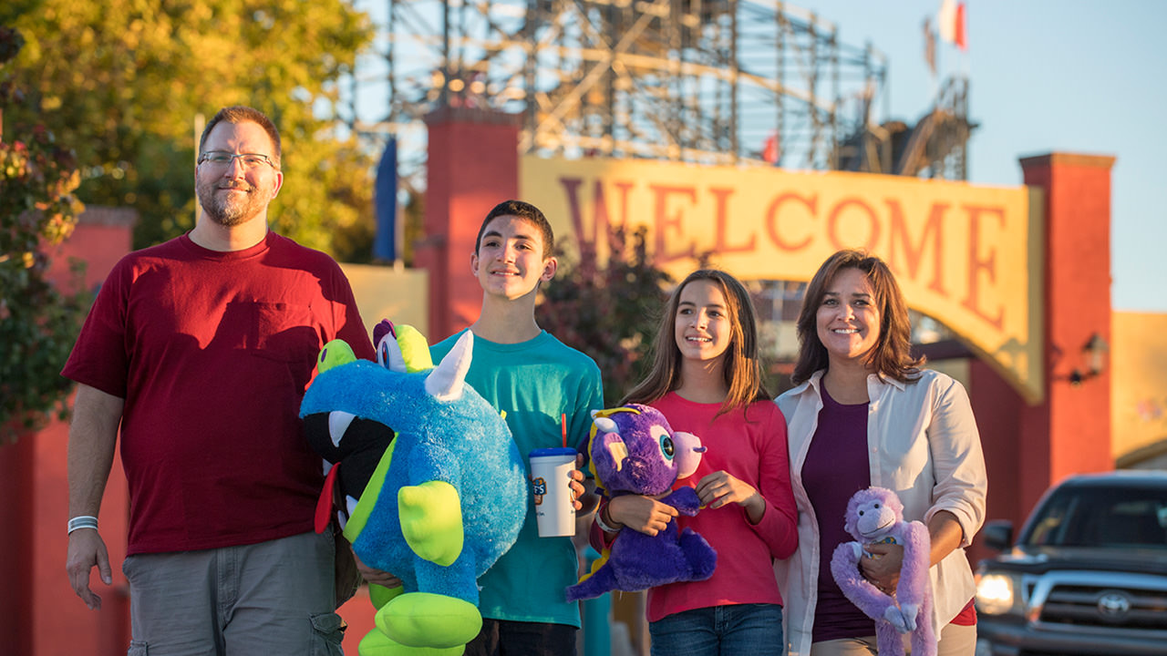 A family at dusk at Cliff's